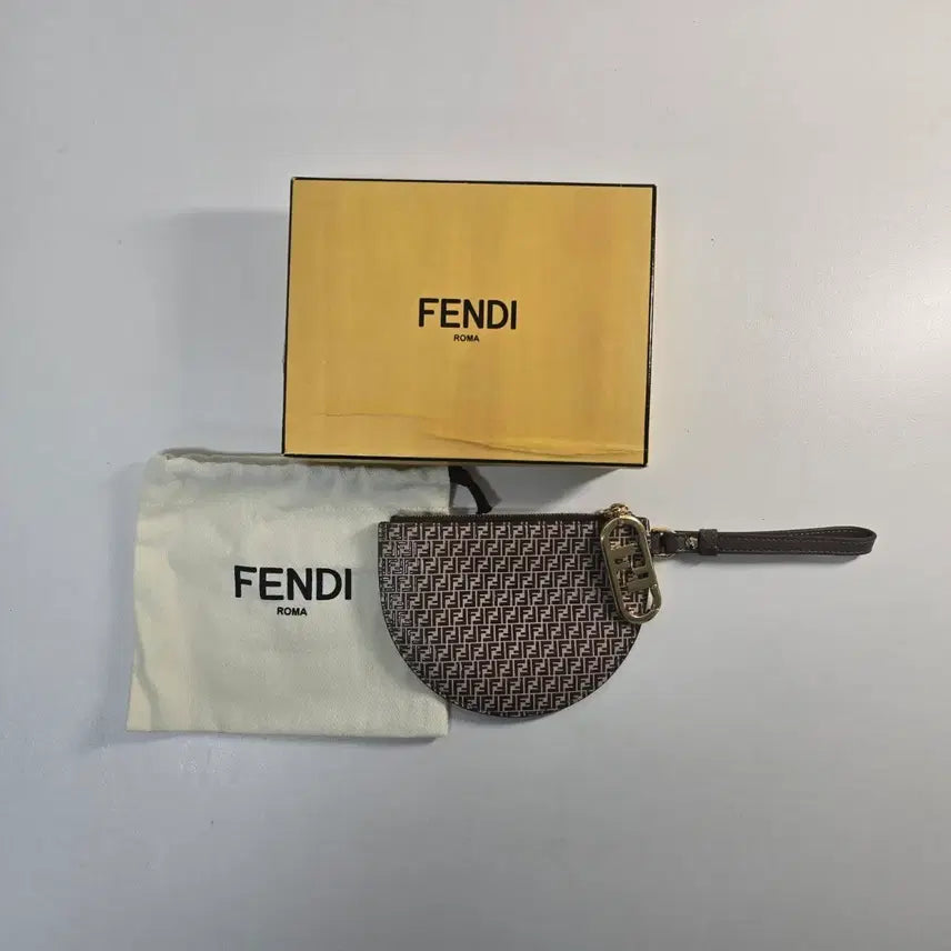 [BUNJANG] Fendi FF Logo Mini Pouch/Coin Case / 펜디 FF 로고 미니 파우치/코인케이스 정품