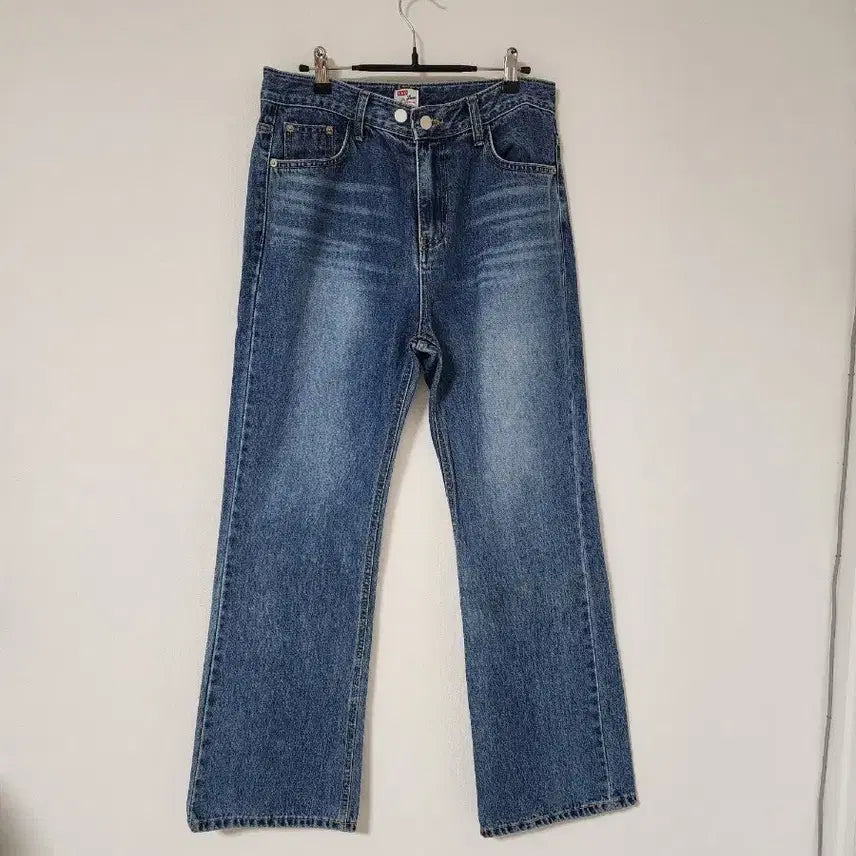 [BUNJANG] Blue Bootcut Denim Jeans / 청바지 부츠컷 데님 블루