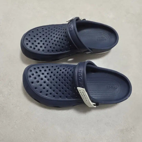 [BUNJANG] Crocs Literide Navy M8 Sandals / 크록스 라이트라이드 네이비 M8