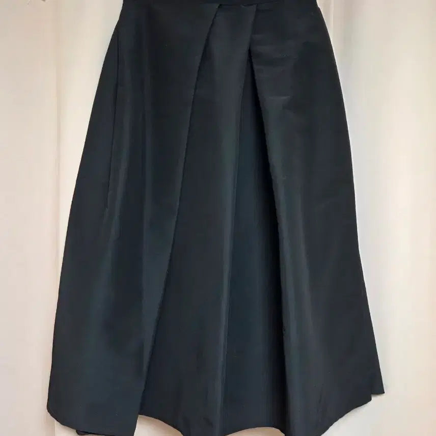 [BUNJANG] Black A-Line Flare Long Skirt / A라인 / 플레어 스커트