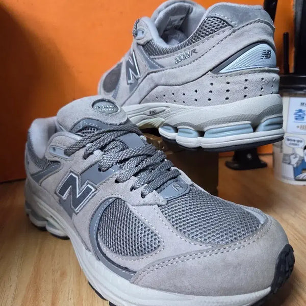 [BUNJANG] New Balance 2002R Running Shoes / 뉴발란스 2002R(US8표기260 추천사이즈255)