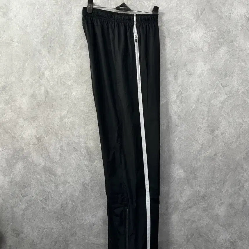 [BUNJANG] Nike Training Pants Black M / 나이키 트레이닝 바지 블랙 M