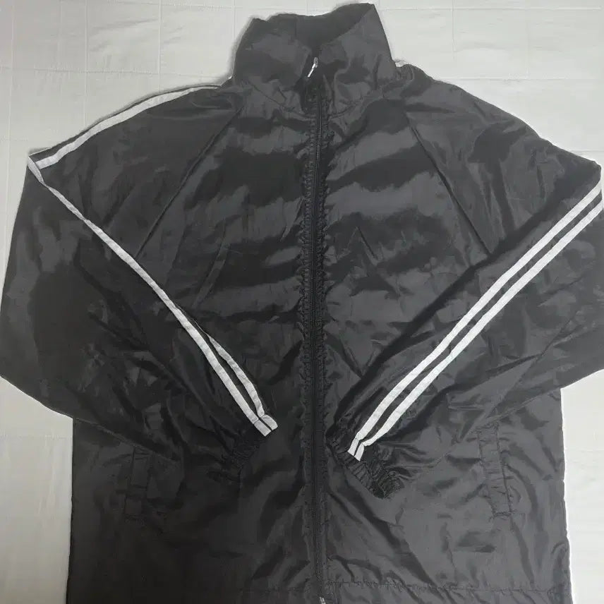 [BUNJANG] MODER Windbreaker Jacket FREE Size / 모데르 바람막이