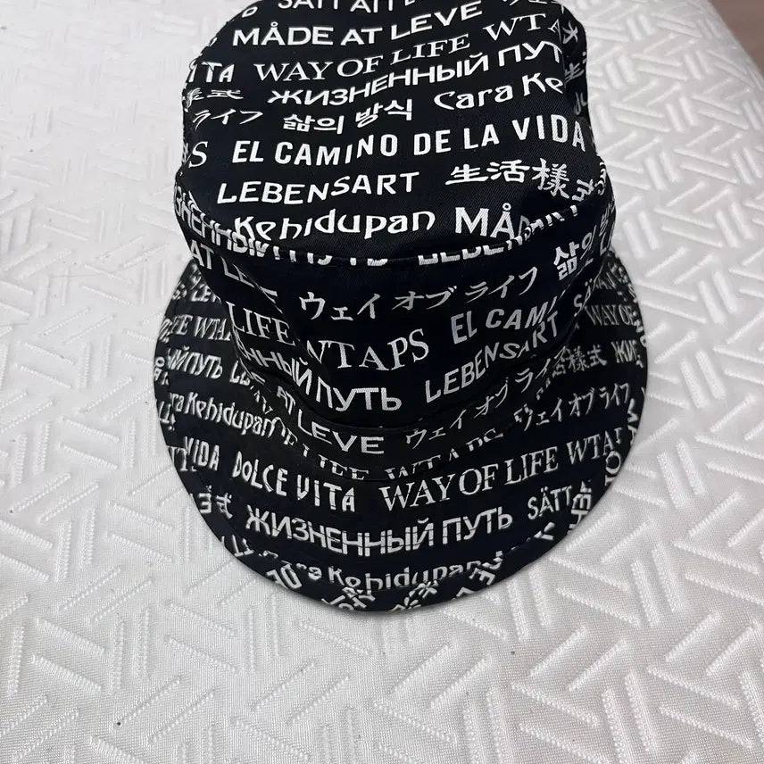 [BUNJANG] WTAPS Bucket Hat (Ecru Purchase) / 더블탭스 WTAPS 버킷햇(161MYDT-HT10)