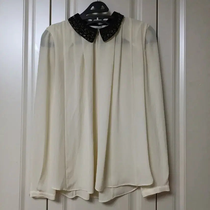 [BUNJANG] DEWL Ivory Long-Sleeve Blouse Size 66 / 듀엘 아이보리 긴팔 블라우스 66