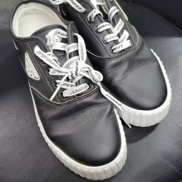 [BUNJANG] Dynafit Sneakers Black 245 / 다이나핏 스니커즈 블랙245