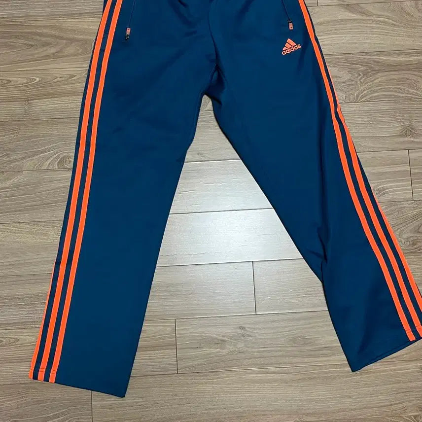 [BUNJANG] Adidas Women's Logo Pants / 아디다스 우먼 로고 팬츠