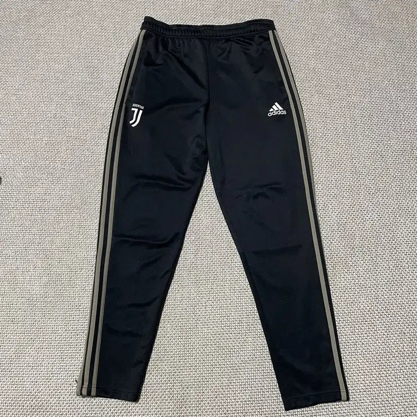 [BUNJANG] Adidas Juventus Training Pants A0831 / L 아디다스 유벤튜스 트레이닝 바지 A0831