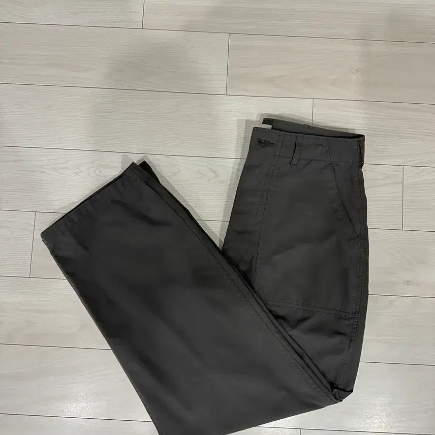 [BUNJANG] SIOTA Cotton Polyester Baker Pants - Size 3, Grey / 시오타 코튼 폴리에스터 베이커팬츠 3사이즈 그레이