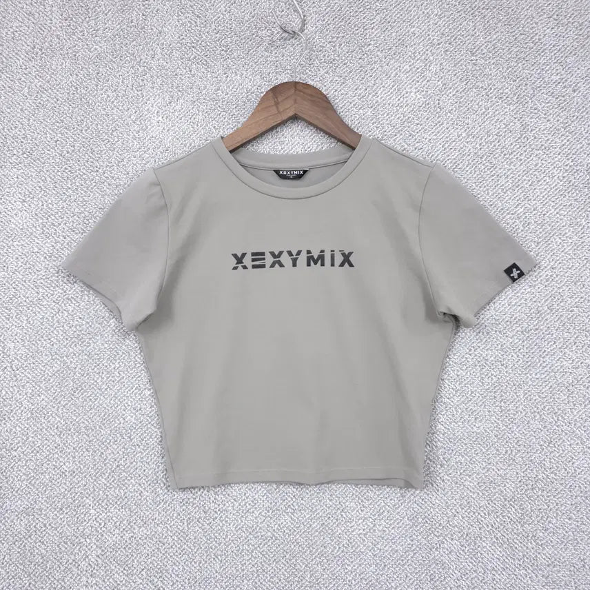 [BUNJANG] XEXYMIX Women's Cool Span Functional Underlayer Cropped T-shirt / 젝시믹스 여성 크롭 탑 쿨스판 기능성 언더레이어 반팔 티셔츠 55-88 까지