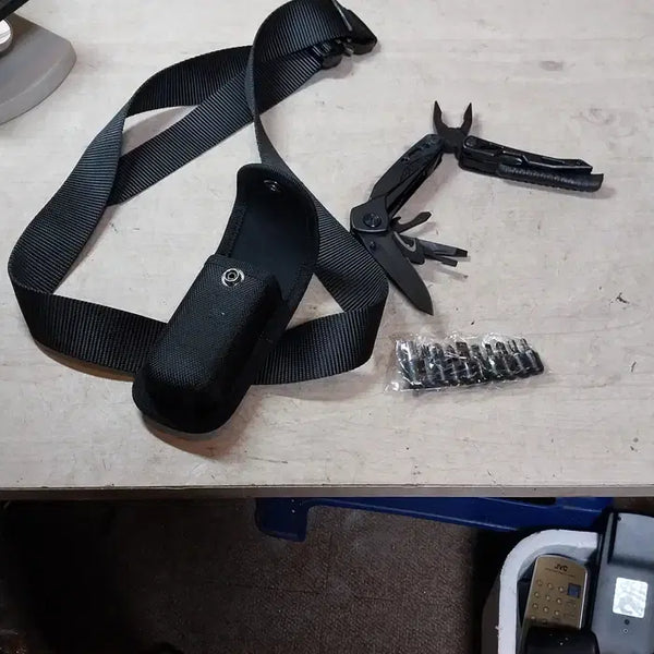 [BUNJANG] Rocsei All-Black Multi-Tool with Bit Set and Pouch (Unused) / 미사용 뤄세이 올블랙 다기능 멀티툴/비트 및 파우치 포함