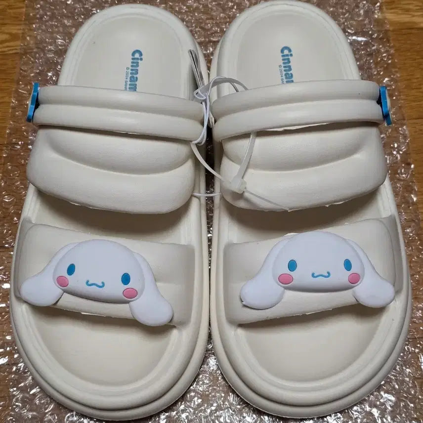 [BUNJANG] Sanrio Cinnamoroll Sandals Slippers / 산리오 시나모롤 샌들 슬리퍼 판매