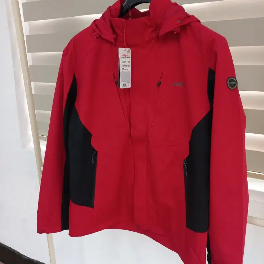 [BUNJANG] Pro World Cup Windbreaker Spring/Fall Size 105 / 프로월드컵 바람막이 봄가을용 105  새상품