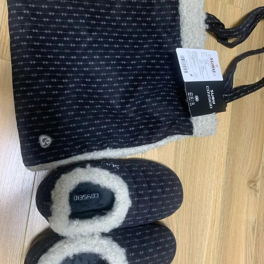 [BUNJANG] Koiseio SUB Padding Shoes / 코이세이오 스부 패딩 슈즈 가방