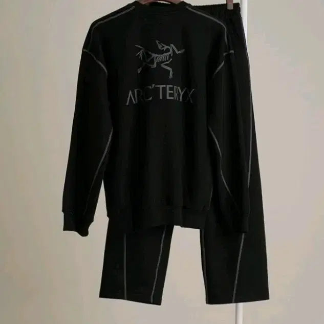 [BUNJANG] Arc'teryx Sweatshirt Set / 아크테릭스 맨투맨 세트