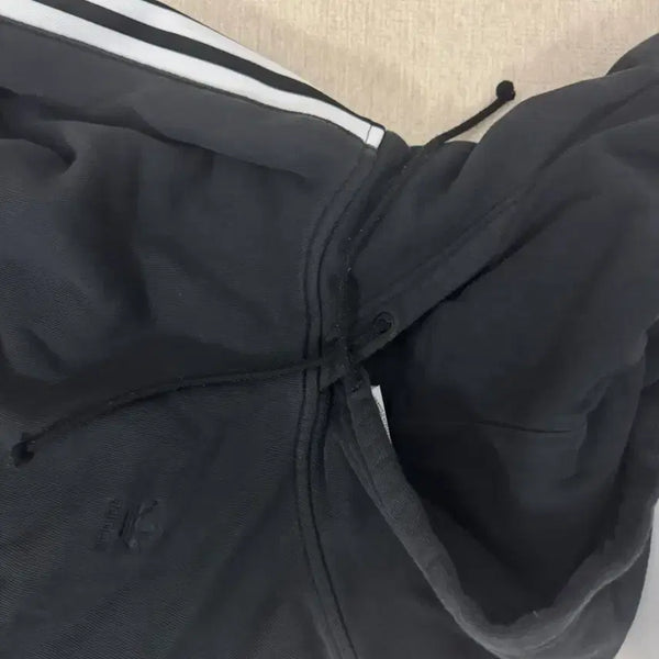 [BUNJANG] Adidas Vintage Cropped Hoodie / 재미삼아 빈티지 아디다스 크롭후드