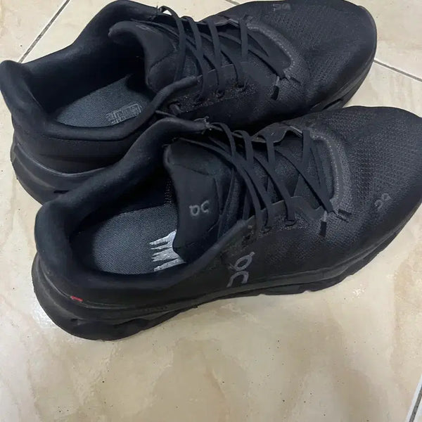 [BUNJANG] Onrunning Running Shoes 260 / 온러닝 러닝화 260