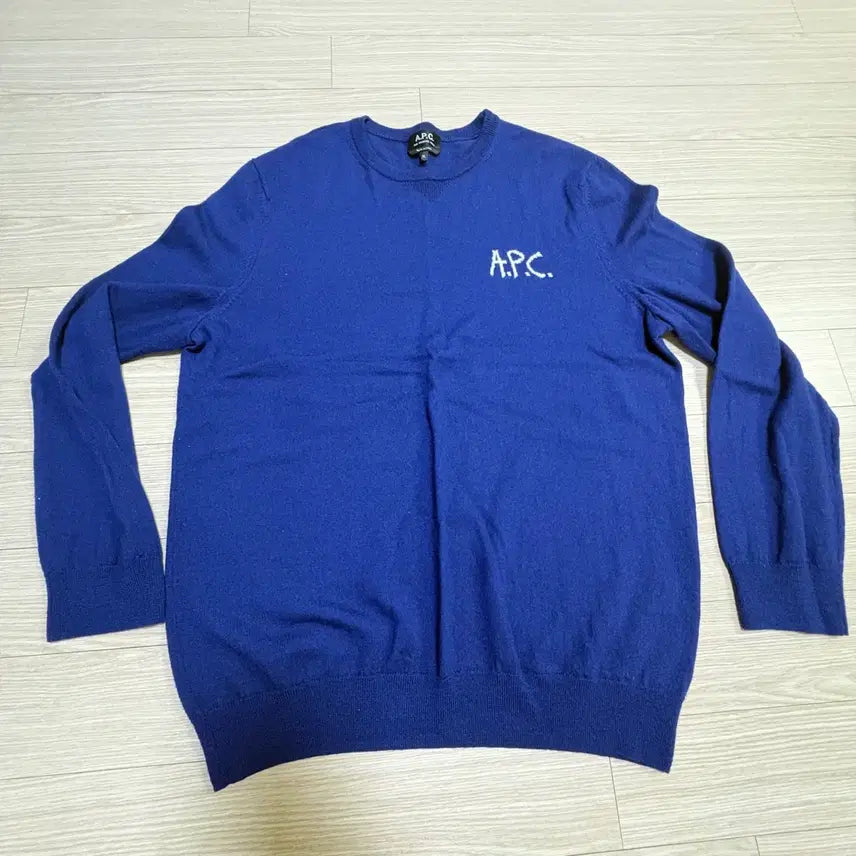 [BUNJANG] A.P.C. Logo Knit Sweater / 아페쎄 로고 니트