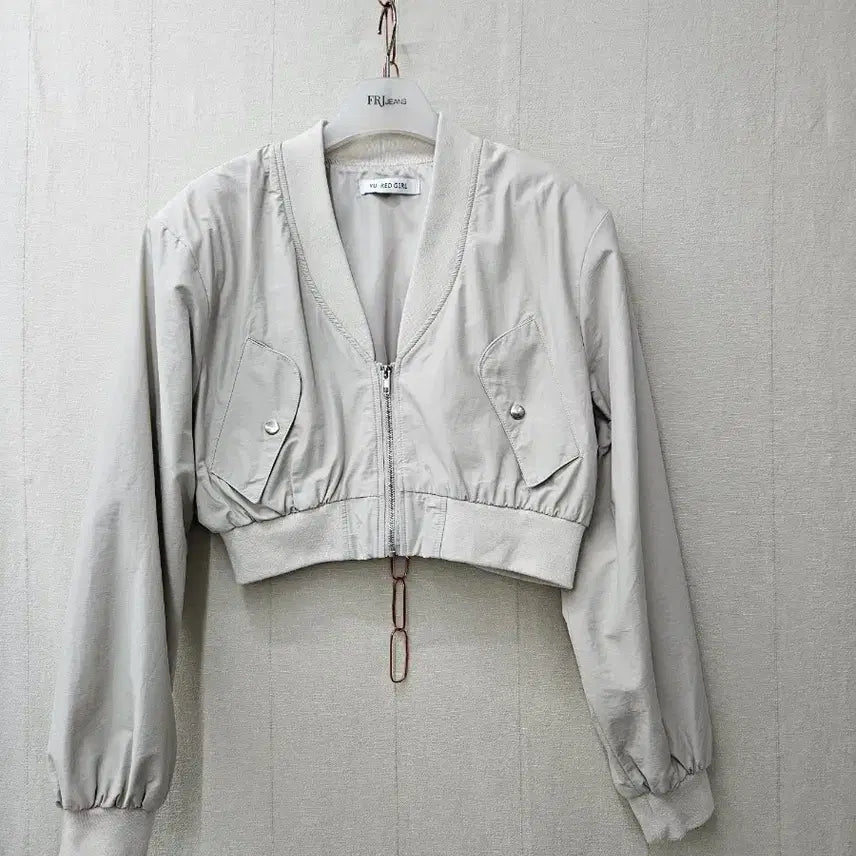 [BUNJANG] Ivory Crop Bomber Jacket / Yu red girl  크롭자켓 ~77초