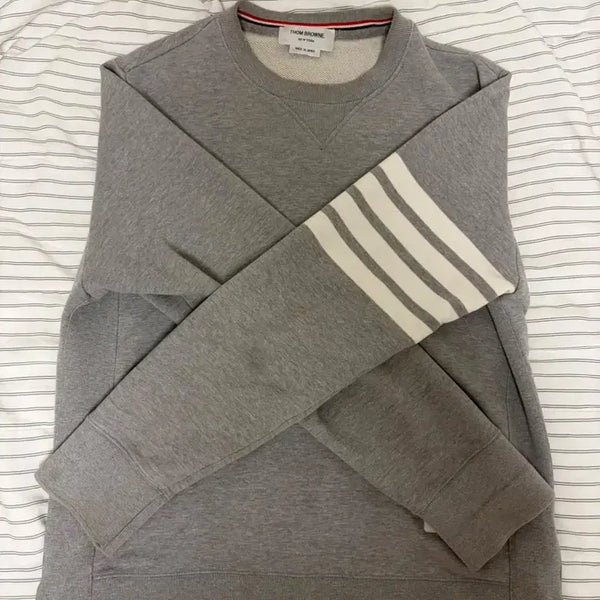 [BUNJANG] Thom Browne 4-Bar Patch Sweatshirt Grey / 톰브라운 맨투맨 그레이 4선 패치