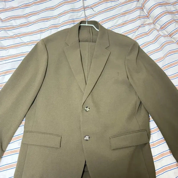 [BUNJANG] Uniqlo MARNI Setup Set - Olive / 유니클로 마르니 셋업 올리브