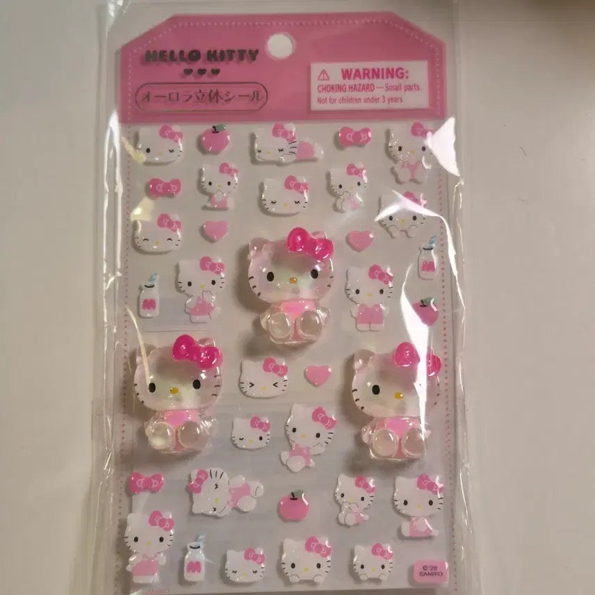 [BUNJANG] Sanrio Hello Kitty Aurora 3D Sticker / 산리오 키티 오로라 3D 입체 스티커