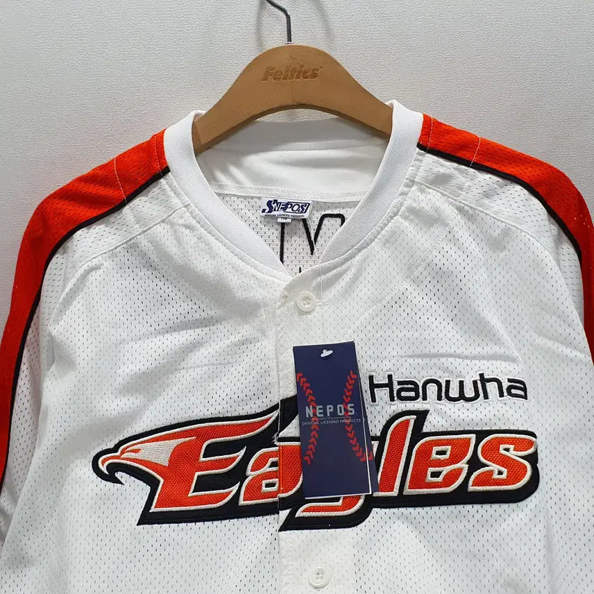[BUNJANG] Hanwha Eagles Lee Beom-ho Jersey Size 110 / (새상품) 한화이글스 네포스 이범호 유니폼 110사이즈
