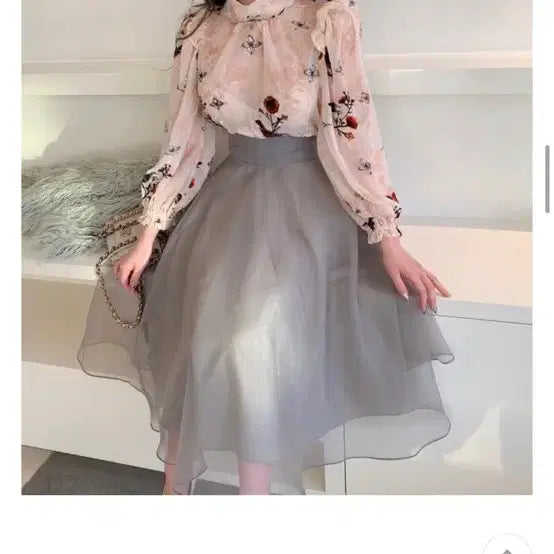 [BUNJANG] Delisome Sheer Blouse / (품절 상품) 에이블리 델리썸 시스루 블라우스