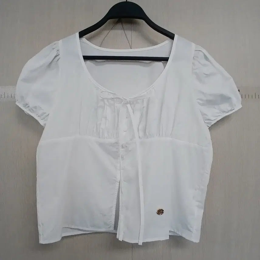 [BUNJANG] ANOETIC White Puff Sleeve Blouse / ANOETIC 화이트 퍼프 소매 블라우스