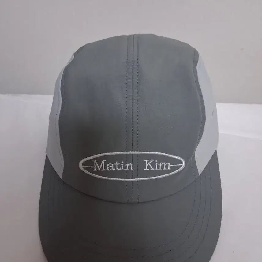 [BUNJANG] Matin Kim Color Block Camp Cap (Light Grey) / 여성 마뗑킴 볼캡 야구모자 그레이 Matin Kim캠프캡