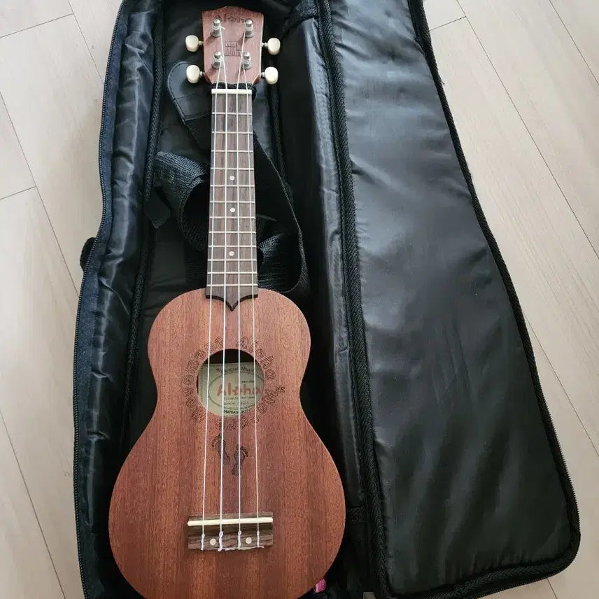 [BUNJANG] Ukulele / 우크렐라