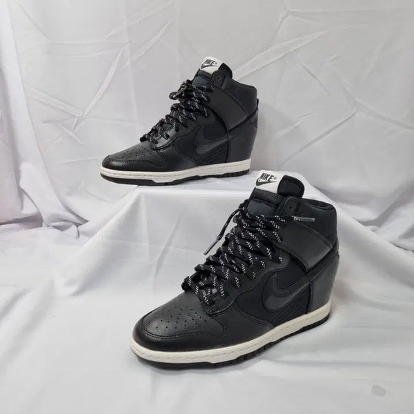 [BUNJANG] Nike Dunk Sky High Essential Black Sneakers / 두하빈티지 240 나이키 덩크 스카이 하이 에센셜 블랙 스니커즈