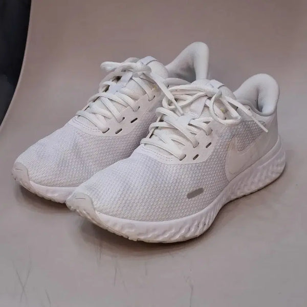 [BUNJANG] Nike Revolution 5 Sneakers (240mm) / 나이키 레볼루션5 스니커즈 240mm