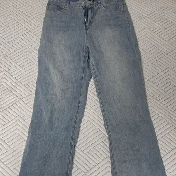 [BUNJANG] TOPI SL01 Summer Denim Wide Pants (Fade Light Blue) / 토피 SL01 섬머 데님 와이드 팬츠 (FADE LIGHT BLUE)
