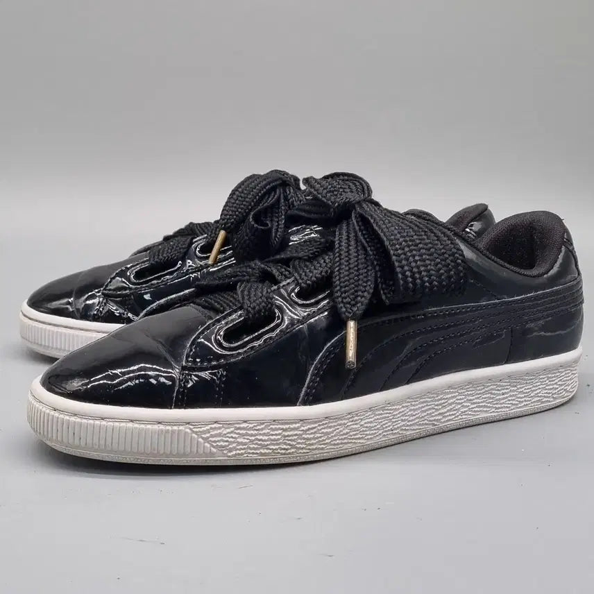 [BUNJANG] Puma Basket Heart Sneakers / m 푸마 바스켓 하트 스니커즈245
