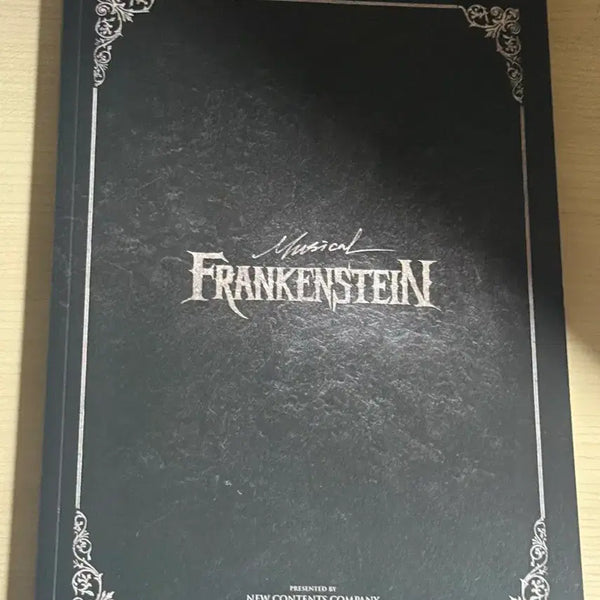 [BUNJANG] 2021 Frankenstein Musical Program Book / 급전) 2021 프랑켄슈타인 2차 플북