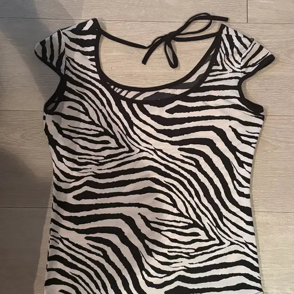[BUNJANG] Zebra Print Sleeveless Top / 오네갸루 지브라 탑