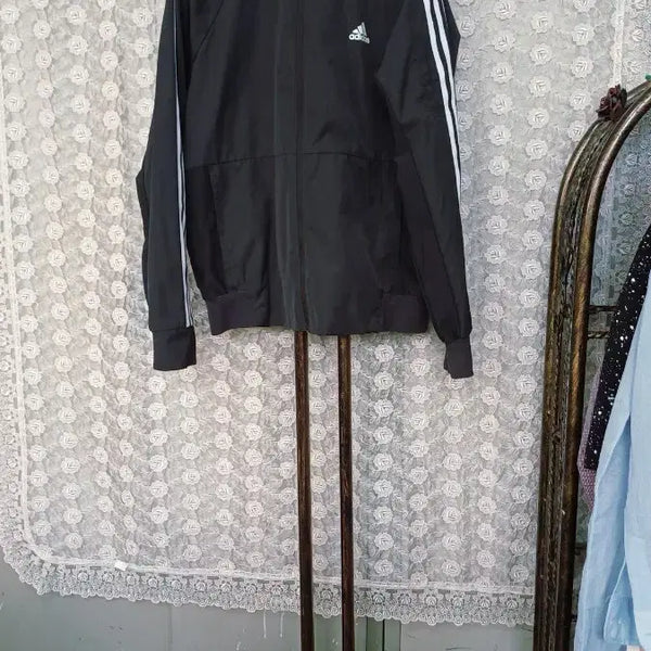 [BUNJANG] Adidas Men's Fall Jacket Size 105 / 아디다스남성가을자켓105싸이즈