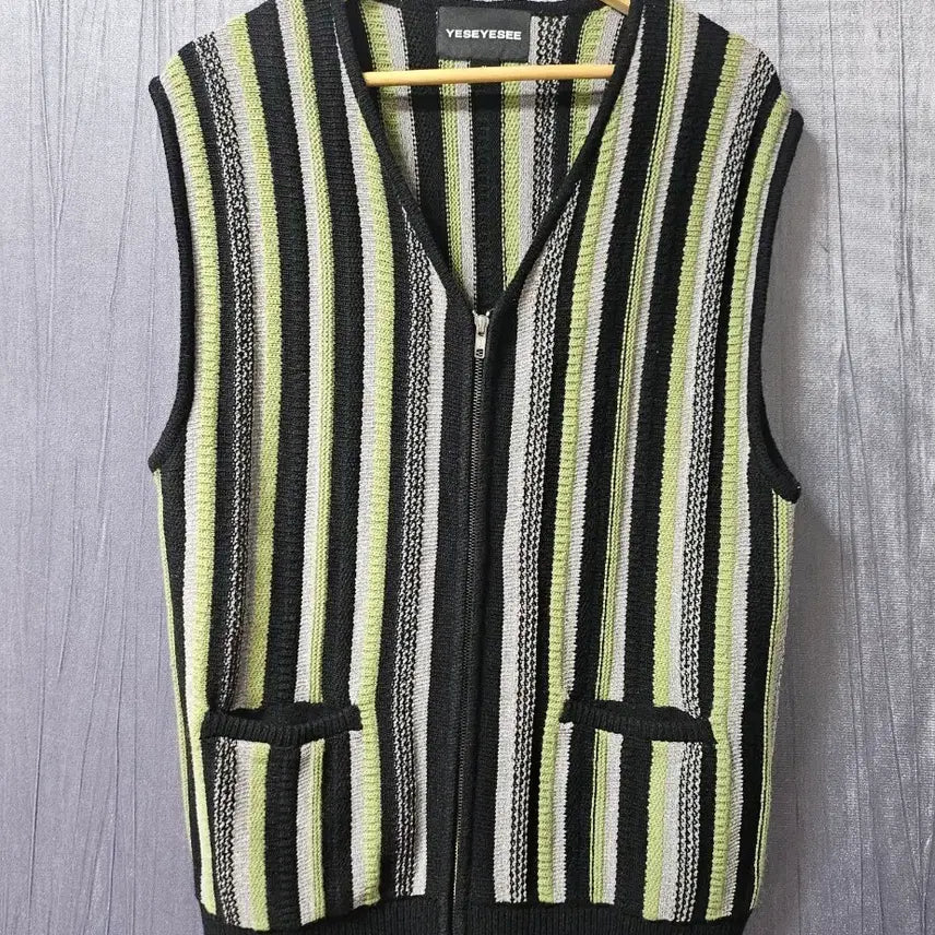 [BUNJANG] YESEYESEE Stripe Knit Vest / YESEYESEE 스트라이프 니트 조끼