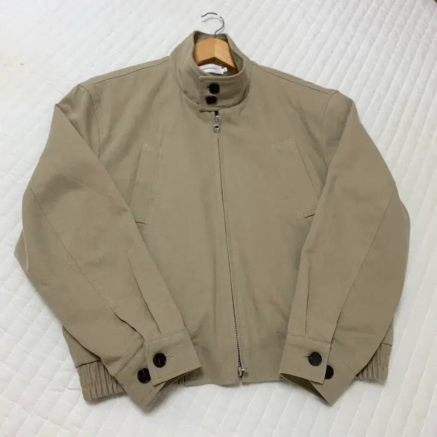 [BUNJANG] Maybe Baby Beige Jacket / 메이비베이비 베이지 자켓