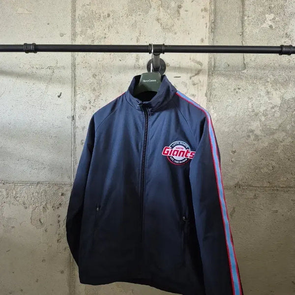 [BUNJANG] Lotte Giants Windbreaker Jumper / 롯데자이언츠 바람막이 점퍼