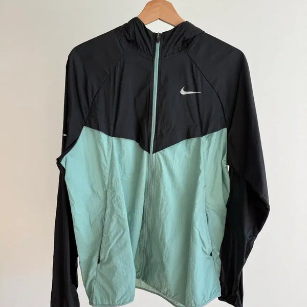 [BUNJANG] Nike Stride Running Windbreaker Jacket - Size M / 나이키 스트라이드 러닝 바람막이 M