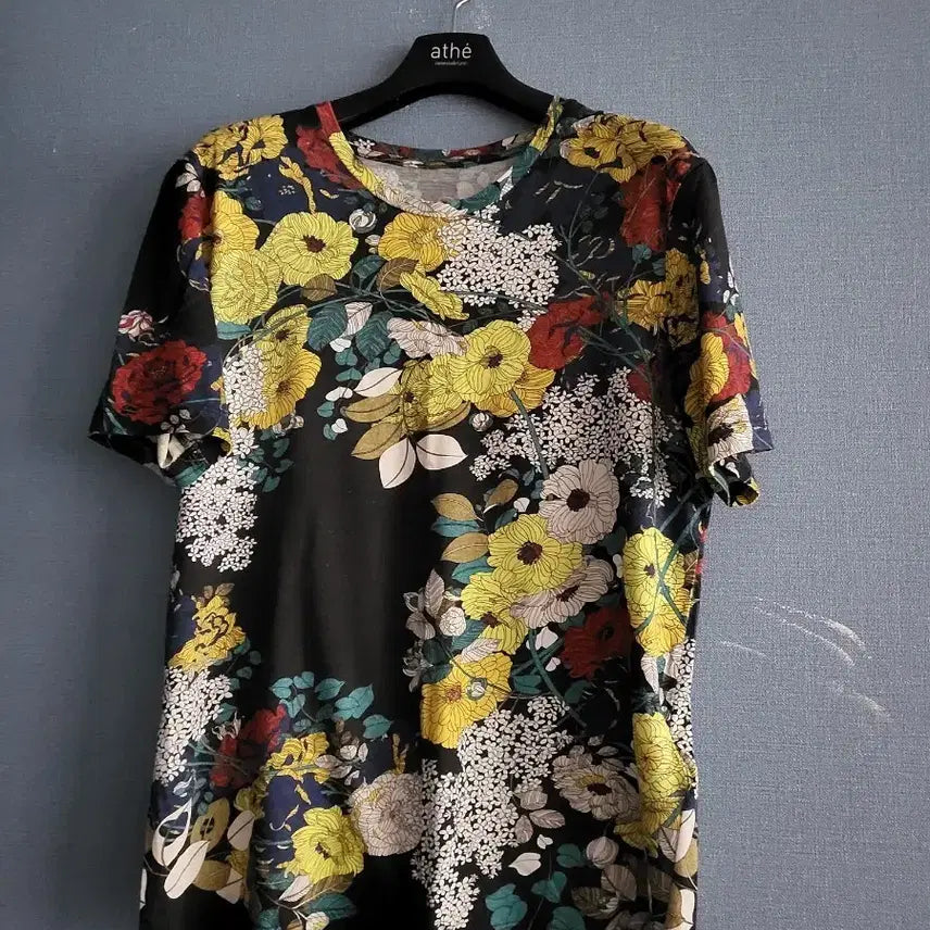 [BUNJANG] Sandro Flower Pattern Short Sleeve T-Shirt / 산드로 플라워 패턴 반팔 티셔츠