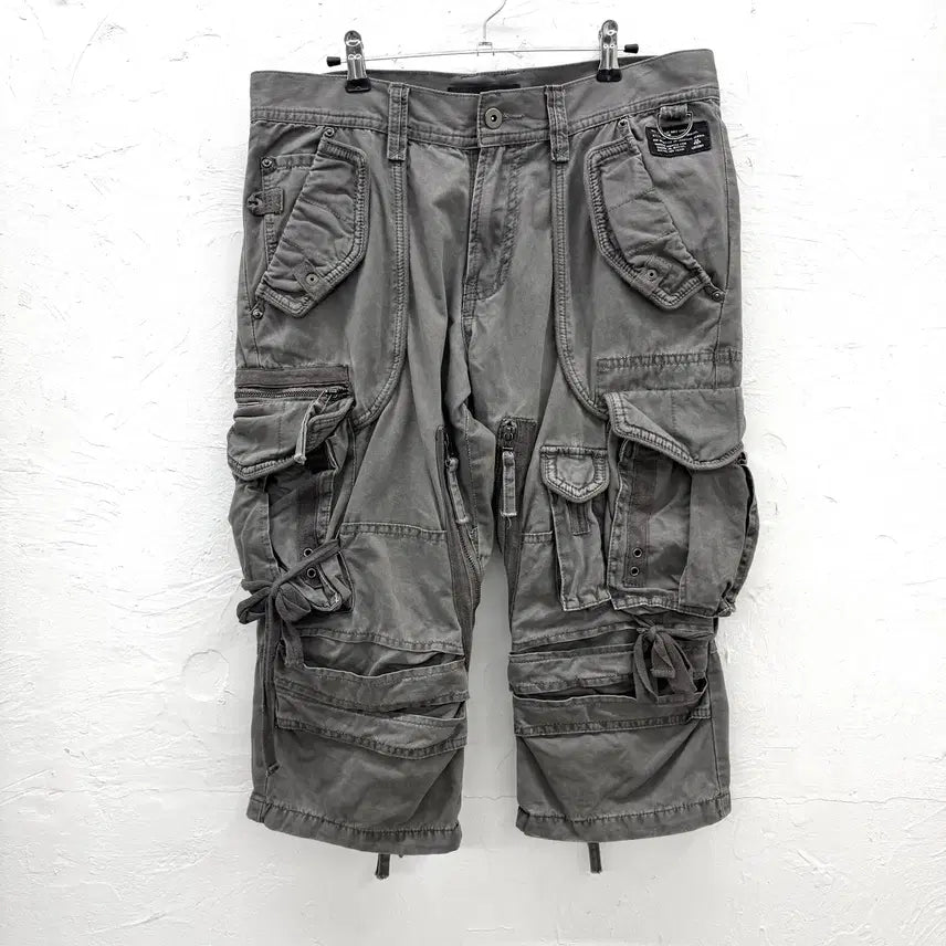 [BUNJANG] Jackrose Curved Zipper Cargo Capri Pants / jackrose 커브 지퍼 카고 카프리 팬츠