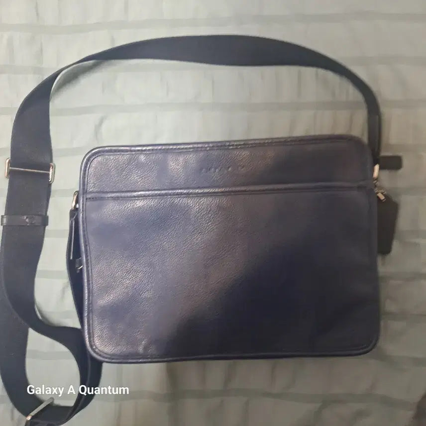 [BUNJANG] Coach Leather Crossbody Bag / 코치 가죽 크로스백