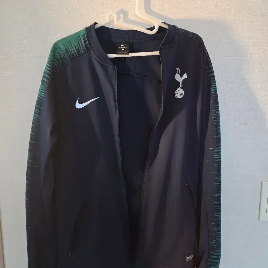 [BUNJANG] Nike Tottenham Hotspur Track Jacket Navy / 나이키 토트넘 핫스퍼 트랙 자켓 네이비