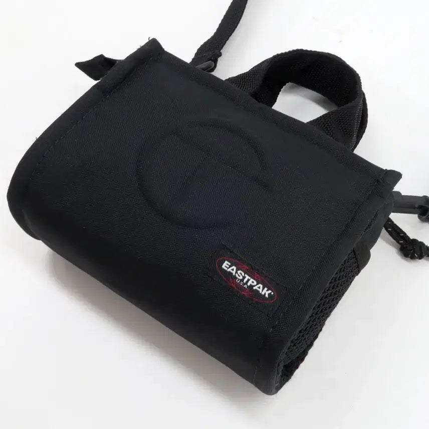 [BUNJANG]  Telfar x Eastpak Small Shopper Black / 텔파x이스트팩 스몰 쇼퍼 블랙