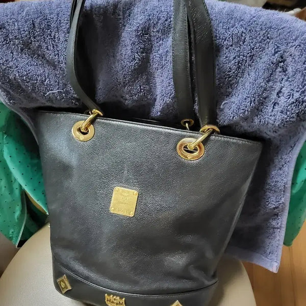 [BUNJANG] MCM Black Leather Crossbody Bag / 엠씨엠 가방