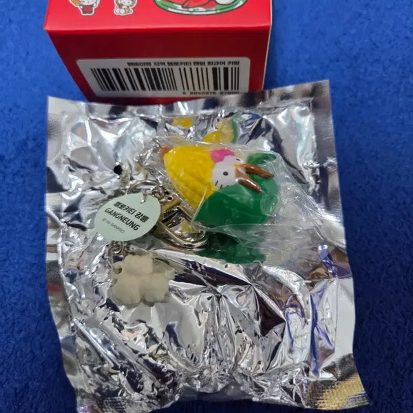 [BUNJANG] Sanrio Hello Kitty Regional Keyring Gangneung Corn / [올리브영X산리오] 헬로키티 지역키링 강릉 옥수수