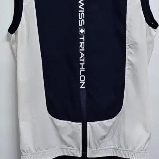[BUNJANG] Descente Vest / 데상트 조끼